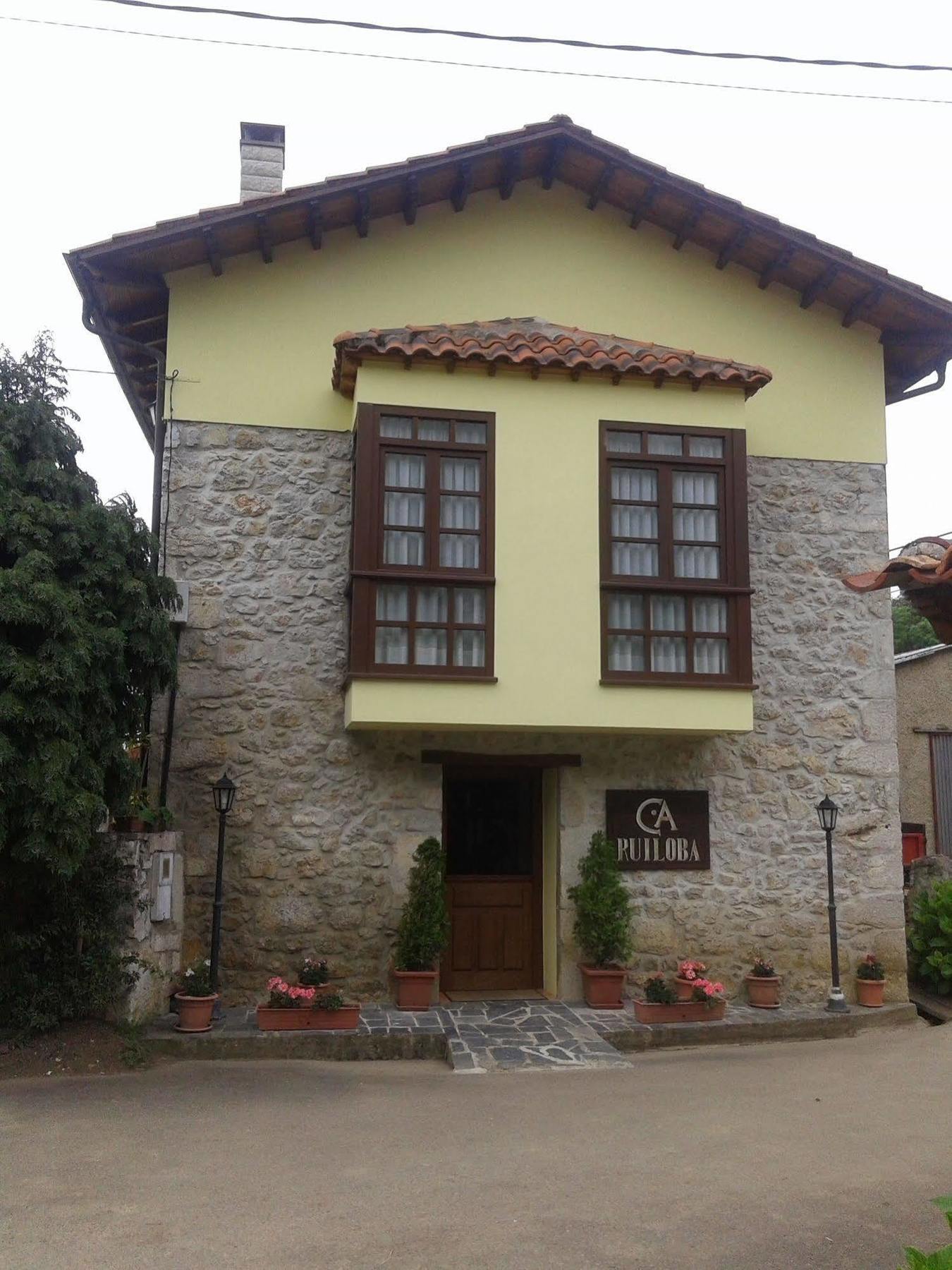 Casa De Aldea Ruiloba 호텔 카망고 외부 사진