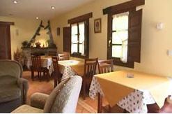 Casa De Aldea Ruiloba 호텔 카망고 레스토랑 사진